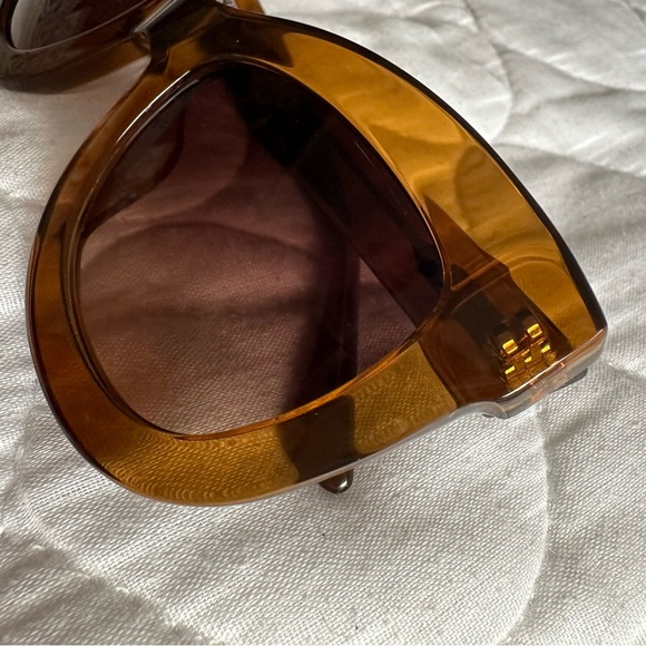 sunglasses - Picture 2 of 10